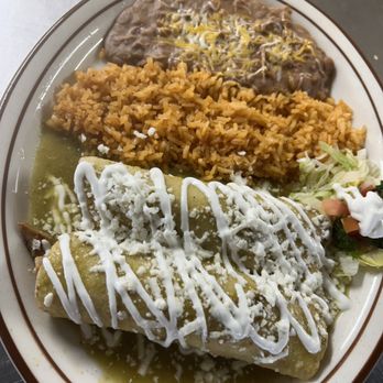 Cielito Lindo - Enchiladas dinner - Seafood Near Me - Lindsay, California Cielito Lindo - Enchiladas dinner - Seafood Near Me - Lindsay, California