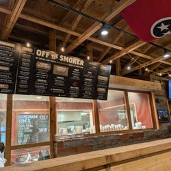 Edley’s Bar B Que