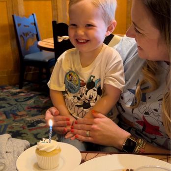 Storytellers Cafe - Complimentary birthday cupcake! - Breakfast & Brunch Near Me - Anaheim, California Storytellers Cafe - Complimentary birthday cupcake! - Breakfast & Brunch Near Me - Anaheim, California