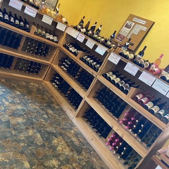 Buck Creek Winery - Wine - Wineries Near Me - Indianapolis, Indiana
