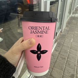 Jasmine milk tea