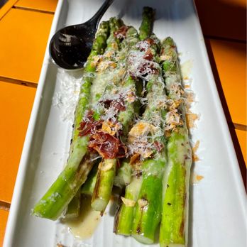 Bravas Bar de Tapas - Asparagus with mancheco cheese, garlic olive oil, orange allioli - Spanish Near Me - Healdsburg, California Bravas Bar de Tapas - Asparagus with mancheco cheese, garlic olive oil, orange allioli - Spanish Near Me - Healdsburg, California