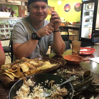 Kehau's Kitchen - Nachos! - Hawaiian Near Me - Aiea, Hawaii Kehau's Kitchen - Nachos! - Hawaiian Near Me - Aiea, Hawaii