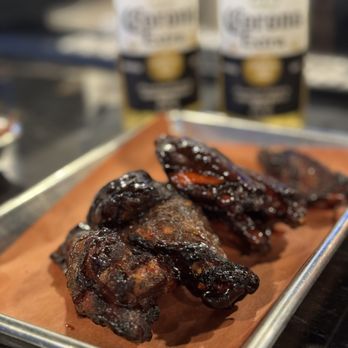 Apocalypse BBQ - Wings - Food Trucks Near Me - Miami, Florida