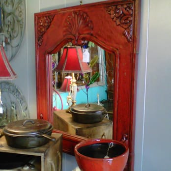 Beauweevils Antiques - Antiques Near Me - Winnsboro, Texas