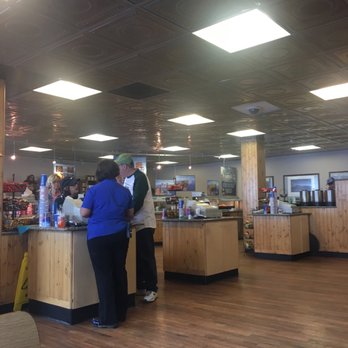 Summit House Restaurant - Donuts Near Me