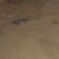 Pizza Hut - The disgusting floor