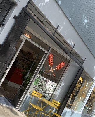 Fox and Lion Bread by null