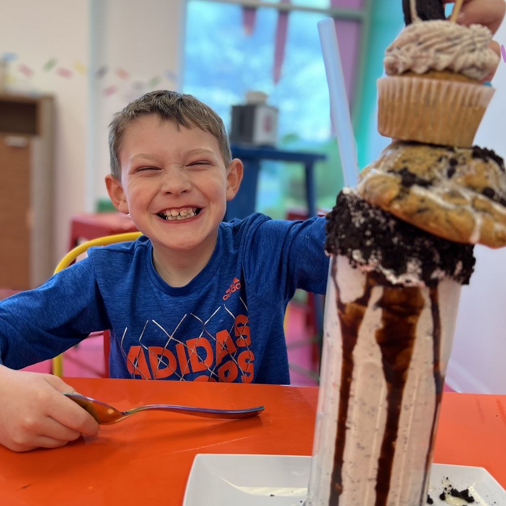 Sugar Rush Columbus - Extreme Shake! - Desserts Near Me - Reynoldsburg, Ohio Sugar Rush Columbus - Extreme Shake! - Desserts Near Me - Reynoldsburg, Ohio