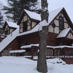 Stone Mountain Chalet Lodging - Winter: 3 bedroom, 2 bath Tannenbaum Chalet.