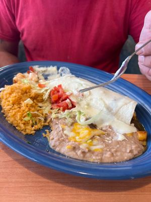 Tres Amigos (Lincolnway) by null