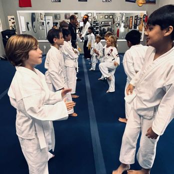 Shaolin Martial Arts - Self Defense practice - Chinese Martial Arts Near Me - Austin, Texas