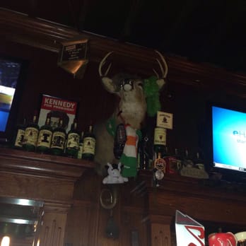 Annie's Irish Pub - Irish 10 pointer - Irish Pub Near Me - Des Moines, Iowa