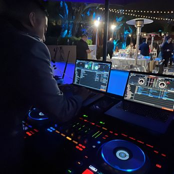 Fusion Sounds - Indian DJ outdoor wedding in Orange County. Outdoor event Lighting. - DJs Near Me Fusion Sounds - Indian DJ outdoor wedding in Orange County. Outdoor event Lighting. - DJs Near Me