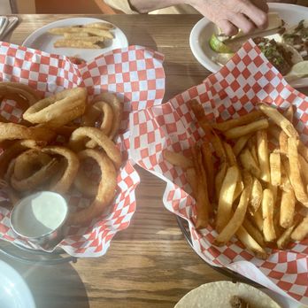 907 Alehouse & Grill - American Near Me - Anchorage, Alaska