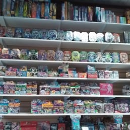 AMAZING selection of Pokemon and Magic cards