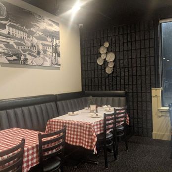 Scola's Restaurant - Dining Room - Italian Near Me - Dracut, Massachusetts