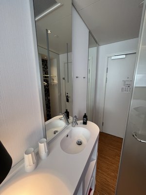 citizenM Copenhagen Radhuspladsen by null