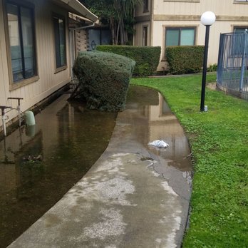 Silvercreek Association Management - I do to not being leveled I mean this is pretty much looking like a swimming pool pretty close to it people can't even walk through - Property Management Near Me - Rocklin, California
