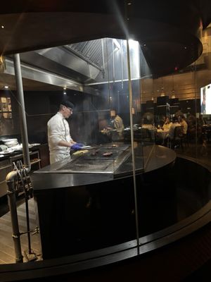 Hy's Steakhouse & Cocktail Bar by null