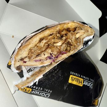 Döner Haus - Dner Sandwich with chicken and no onion or lettuce - Halal Near Me - Queens, New York Döner Haus - Dner Sandwich with chicken and no onion or lettuce - Halal Near Me - Queens, New York