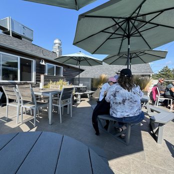 Ecola Seafoods - Seafood Near Me - Cannon Beach, Oregon