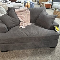 Roby's Furniture & Appliance