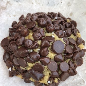 Gideon's Bakehouse - Chocolate chip cookie - Bakeries Near Me - Orlando, Florida Gideon's Bakehouse - Chocolate chip cookie - Bakeries Near Me - Orlando, Florida