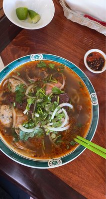 Phở Tôn by null