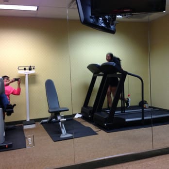 Holiday Inn Express & Suites Minden - Exercise room we used with free water and towels - Hotels Near Me - Minden, Nevada