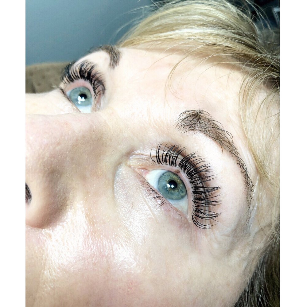 Kate Marie Lashes Logo