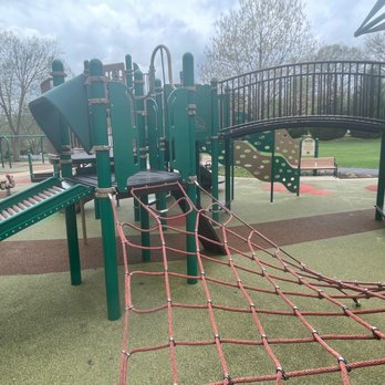 Twin Oaks Park - Playground - Parks Near Me - Ballwin, Missouri Twin Oaks Park - Playground - Parks Near Me - Ballwin, Missouri