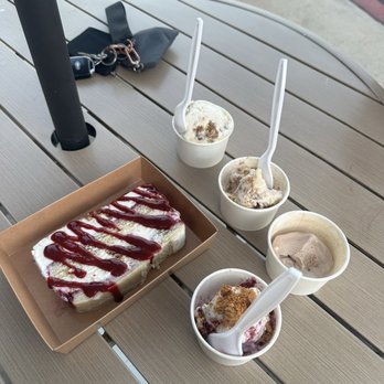 Sweet Fix Creamery - Desserts Near Me - Bakersfield, California Sweet Fix Creamery - Desserts Near Me - Bakersfield, California