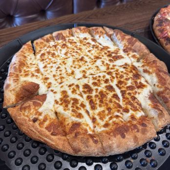 Gold Dust Pizza Express - Garlic bread - Pizza Near Me - Modesto, California Gold Dust Pizza Express - Garlic bread - Pizza Near Me - Modesto, California