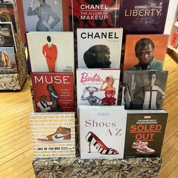 Barnes & Noble - Bookstores Near Me - Washington, DC, District of Columbia