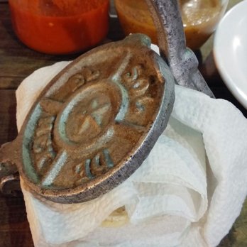 La Pozole - Tortillitas a mano - Tacos Near Me - Zapopan, JAL