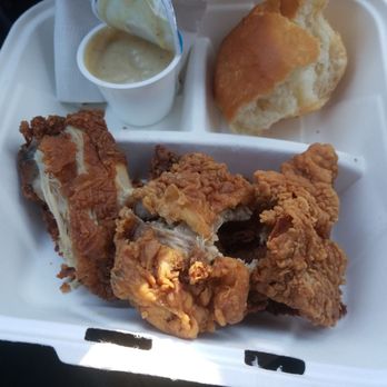 Ezell's Famous Chicken - horribly cuts of thighs,.. barely any meat,.. burned the spicy,.. the rest of backside was skin.  Very unimpressed with this location. - Southern Near Me - Seattle, Washington