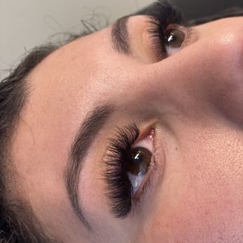 The Lash Corner - Volume lash set - Eyelash Service Near Me - Skokie, Illinois