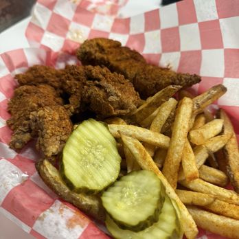 Nashville Coop - Chicken Shop Near Me - Richfield, Minnesota Nashville Coop - Chicken Shop Near Me - Richfield, Minnesota