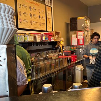 Philz Coffee - Coffee & Tea Near Me - Cupertino, California