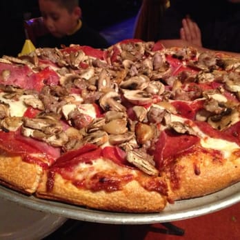 Tomato Thyme - Combination Pizza with roasted garlic - Pizza Near Me - San Jose, California Tomato Thyme - Combination Pizza with roasted garlic - Pizza Near Me - San Jose, California
