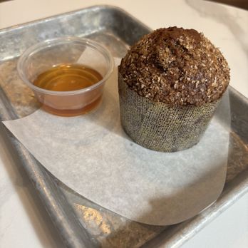 Sams General Store - Honey and muffin - Sandwiches Near Me - St. Helena, California