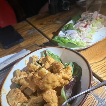 Bacari GDL - Noah's cauli flower & lettuce cups - Mediterranean Near Me - Glendale, California Bacari GDL - Noah's cauli flower & lettuce cups - Mediterranean Near Me - Glendale, California