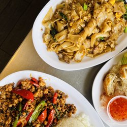 Sanamluang Cafe - Beef pad see ew and ground chicken with mint
