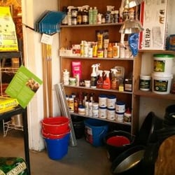Curve Feed & Supply