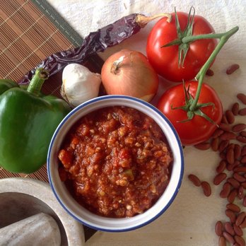Humblebee Foods - Meatless chili--so easy! - Do-It-Yourself Food Near Me Humblebee Foods - Meatless chili--so easy! - Do-It-Yourself Food Near Me