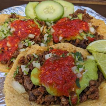 Cerveceria Del Pueblo - Tacos from truck outside - Breweries Near Me - Pasadena, California