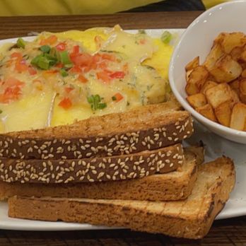 First Watch - Lobster omelette - Breakfast & Brunch Near Me - Winter Park, Florida