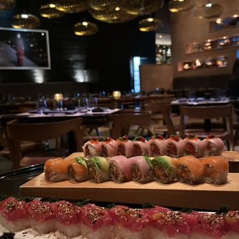 Umi - Sake Aioli, Otoro Caviar, Spicy Tuna Box, Kamikaze Roll, Hurricane Roll - Sushi Bars Near Me - Atlanta, Georgia Umi - Sake Aioli, Otoro Caviar, Spicy Tuna Box, Kamikaze Roll, Hurricane Roll - Sushi Bars Near Me - Atlanta, Georgia