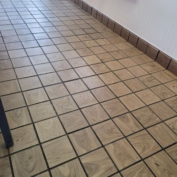 KFC - Chicken Wings Near Me - Norwalk, Ohio